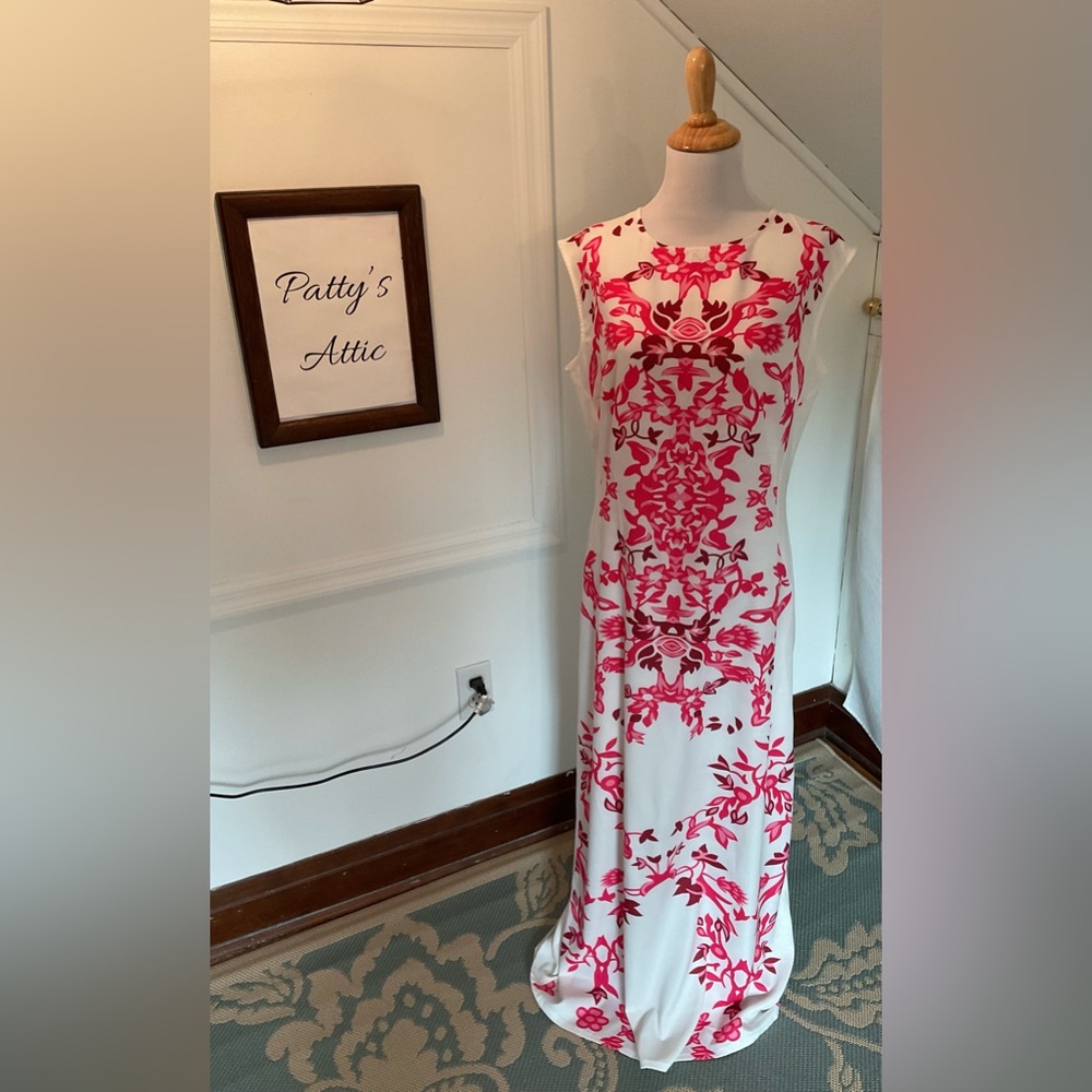 NWT Beautiful Summer Gown